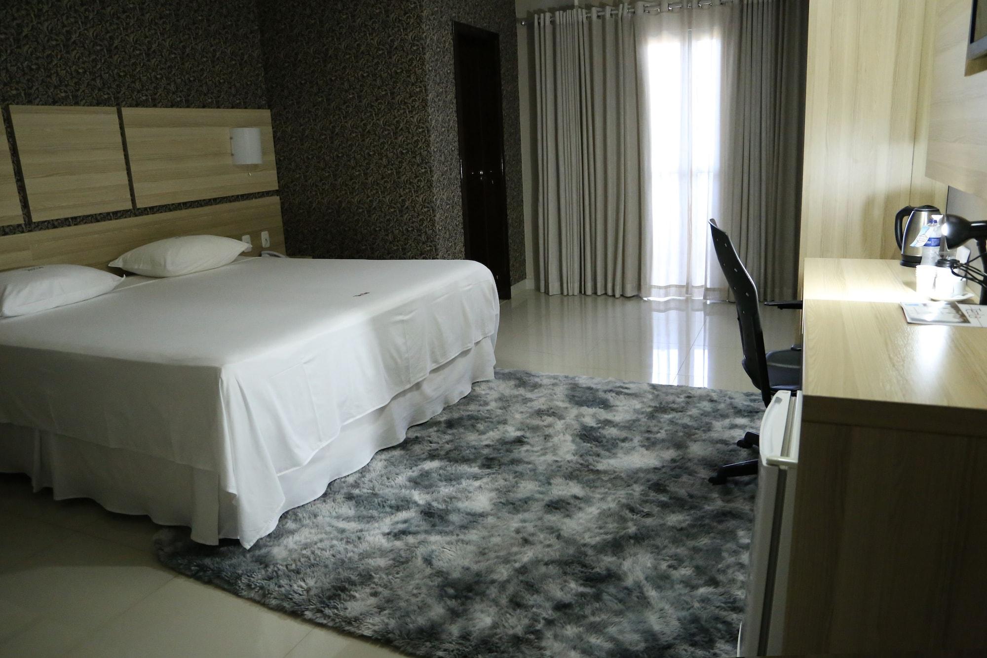 Tezla Hotel Primavera do Leste Esterno foto